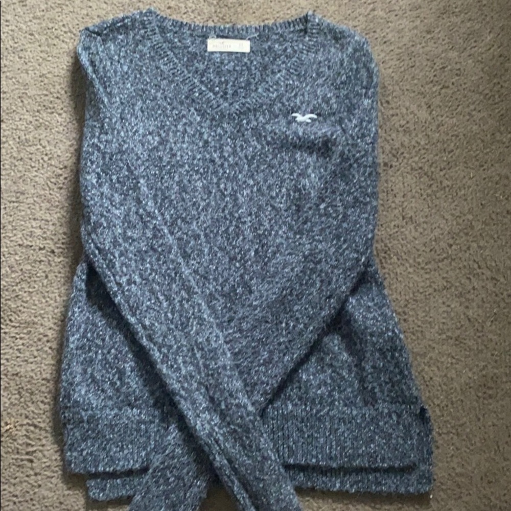 Hollister sweater